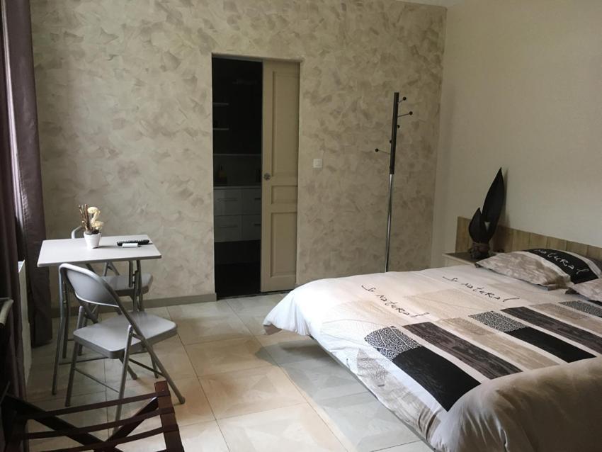 Les Conches, Chambres D'Hotes Et Gite Thiviers Exterior foto