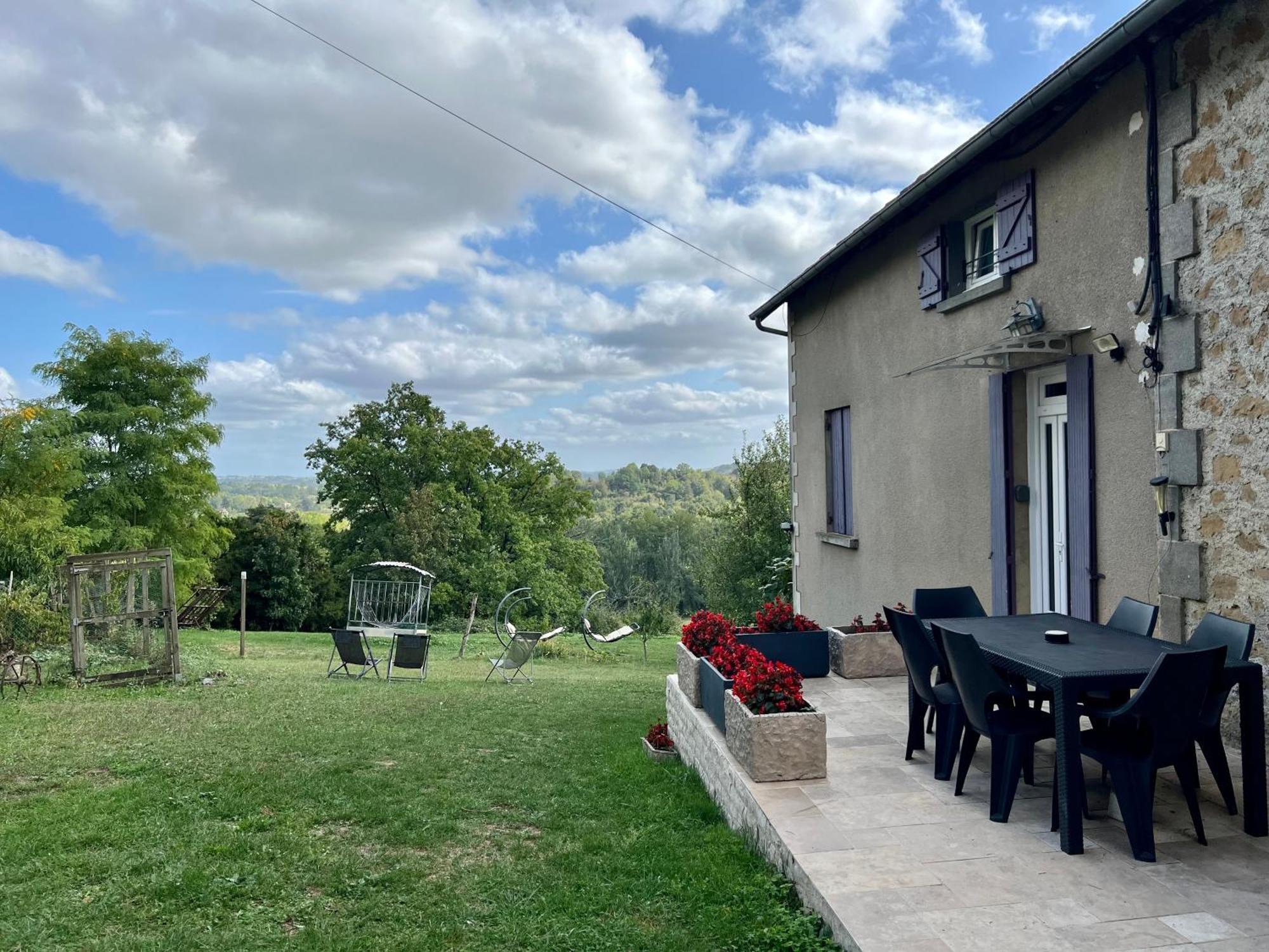 Les Conches, Chambres D'Hotes Et Gite Thiviers Exterior foto