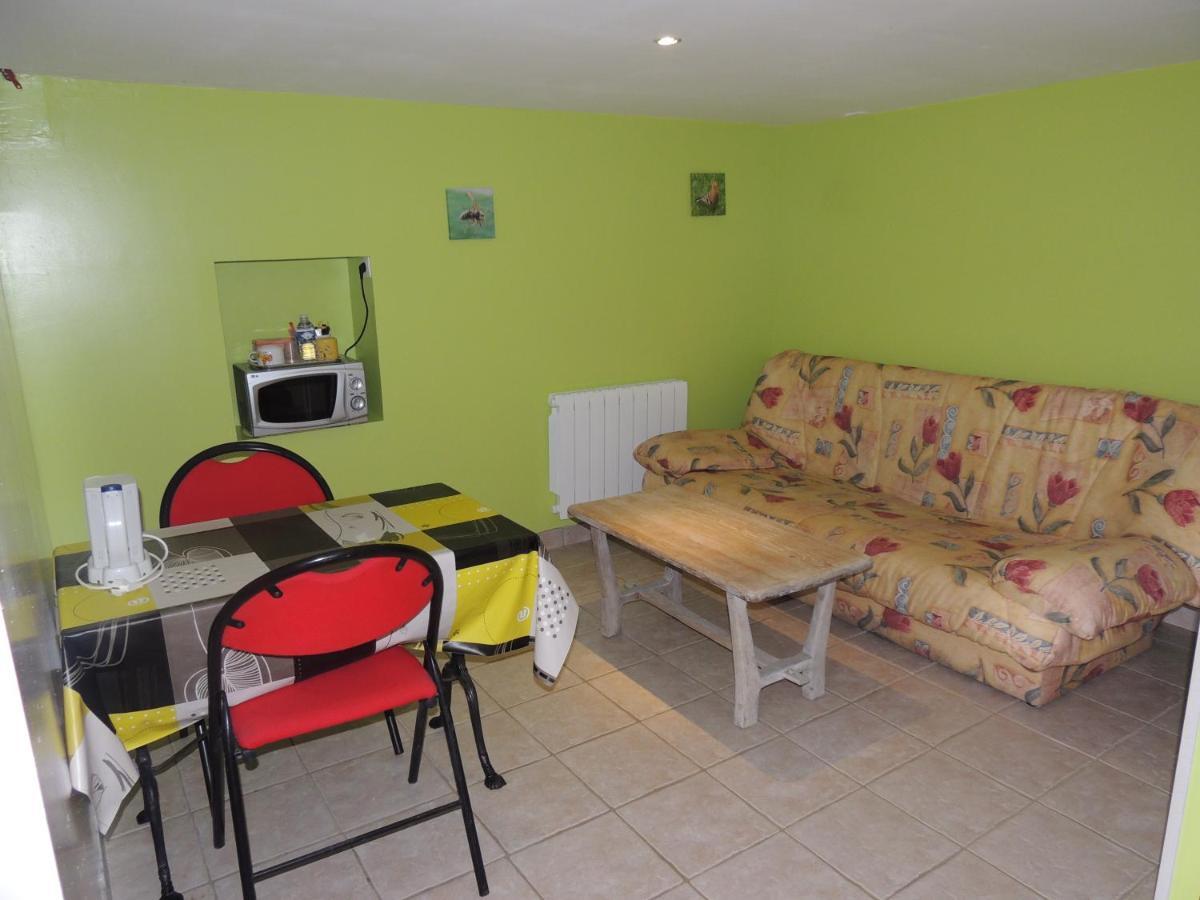 Les Conches, Chambres D'Hotes Et Gite Thiviers Exterior foto